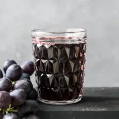 Jak zrobić sok z winogron? Proste metody, zdrowie i smak lata!