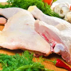 Mycie mięsa przed mrożeniem? Ekspert radzi: NIE! Zobacz dlaczego