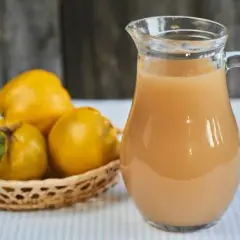 Domowy sok z pigwy: 3 metody, by był klarowny i pyszny
