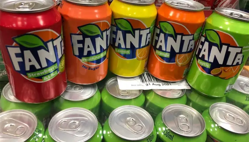 Fanta Tropikalny Poncz: Smak, skład, opinie. Czy to Twój hit?