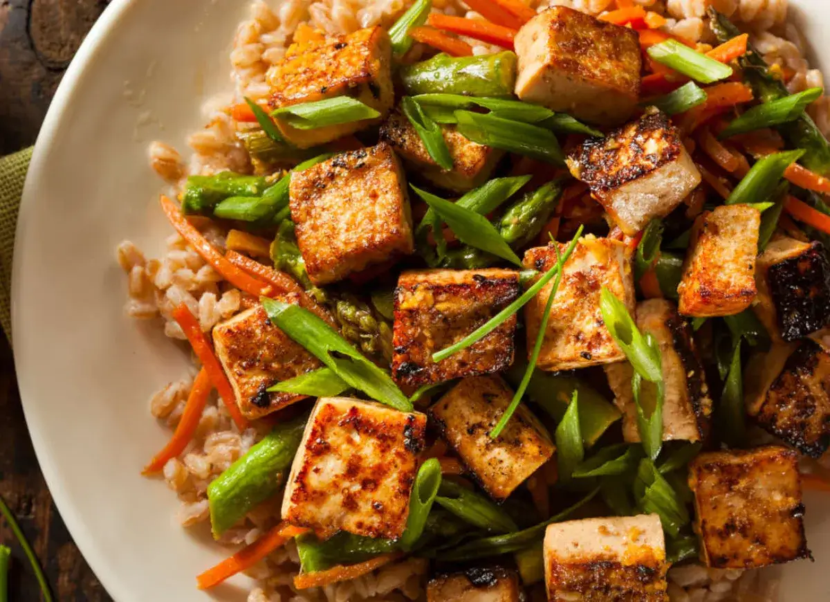 Dania z mrożonego tofu, wegańskie stripsy